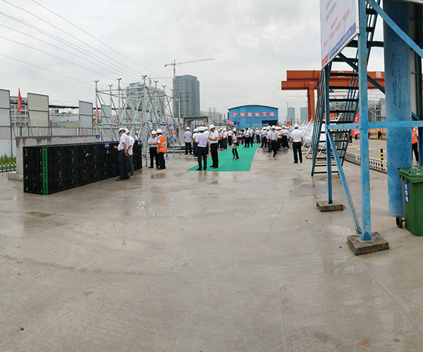 中铁广州工程局机组项目现场